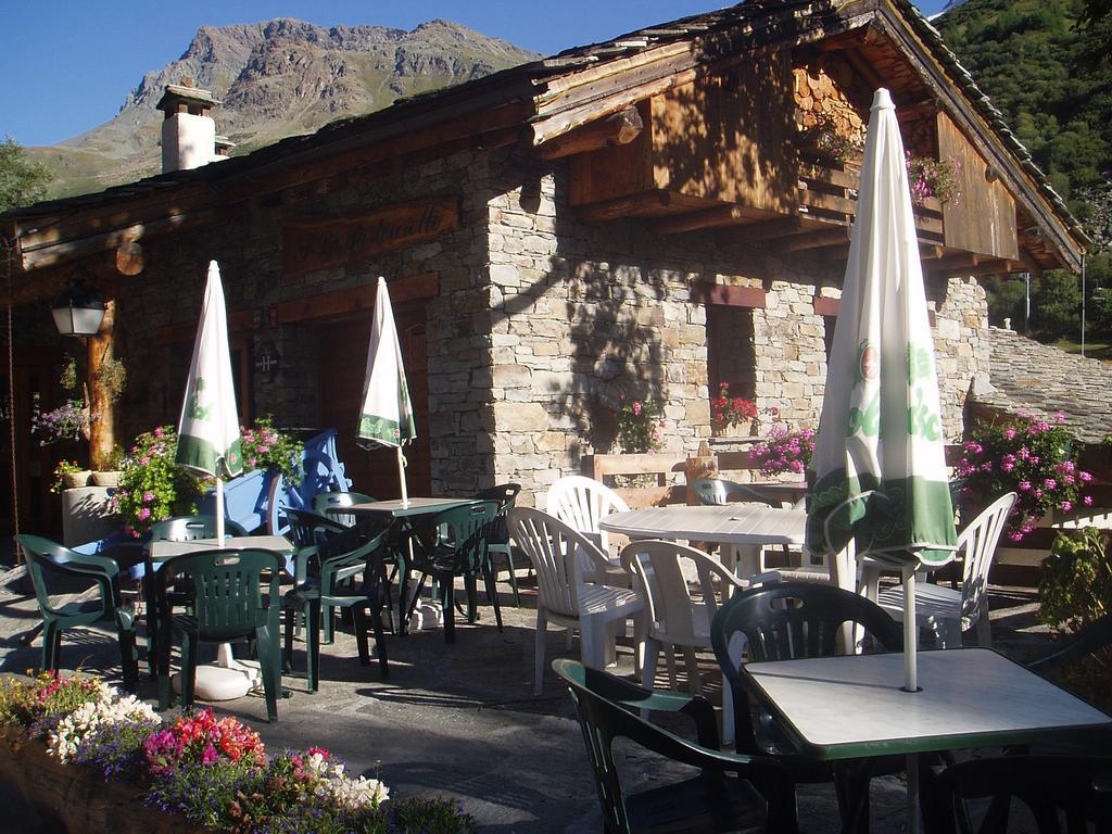 Hotel A La Pastourelle Bonneval-sur-Arc Exterior foto